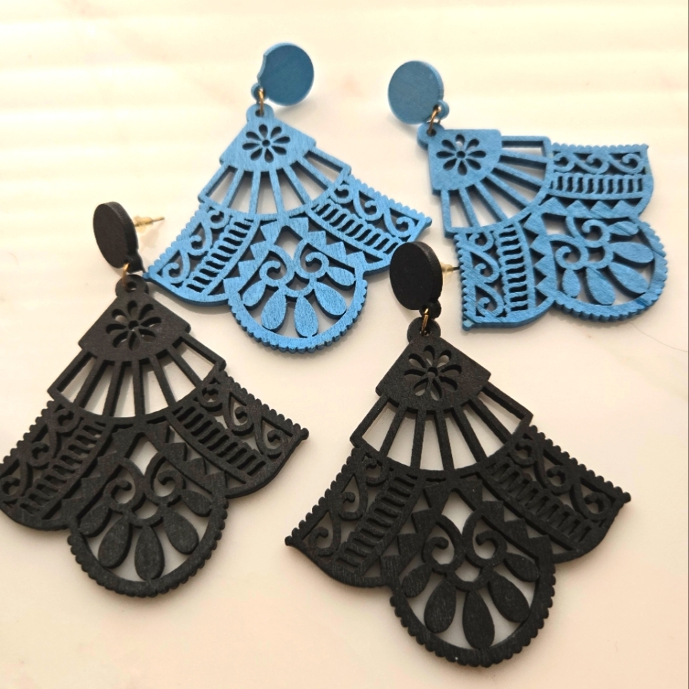 Handcrafted Wood Vintage Earring